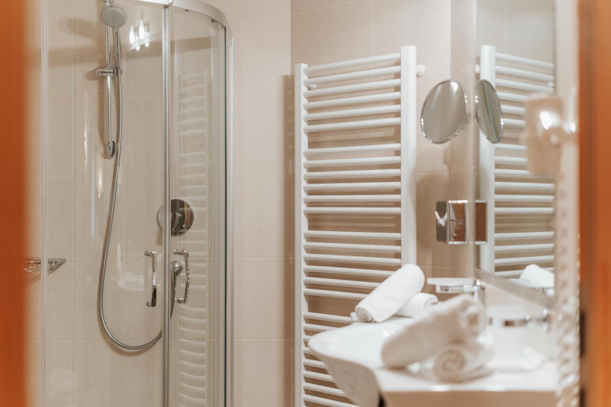 B&B Hotel Mirabel Ortisei Chambre photo